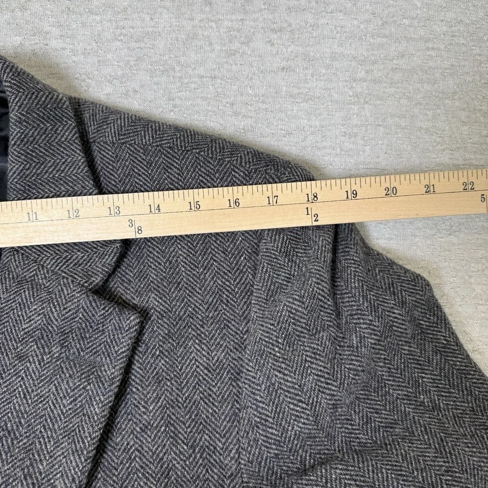 Vintage American Trend Men's Blazer Sport Coat 44R Gray Tweed Lambswool USA Made